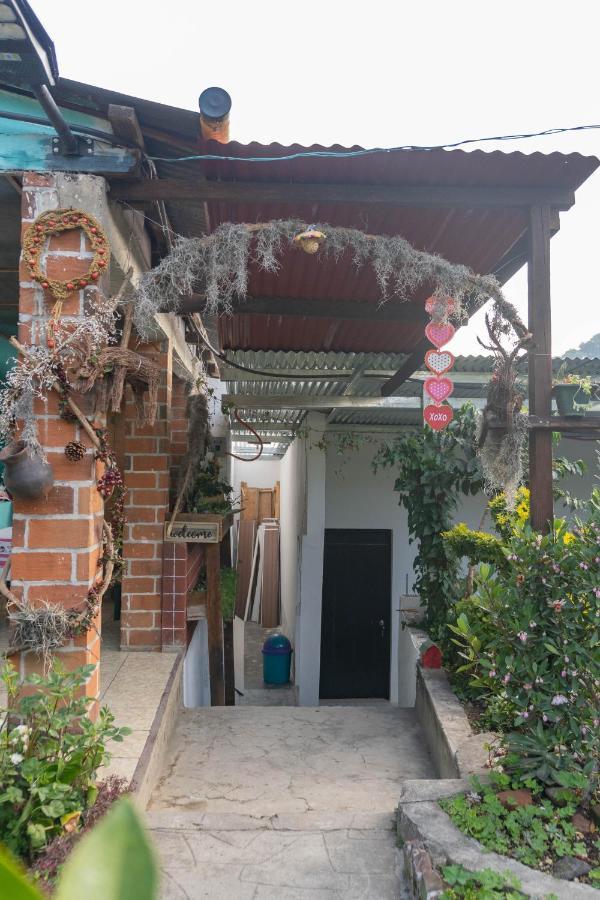 Posada Woochooch San Juan La Laguna Exteriér fotografie